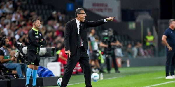 意甲：AC米兰客场3-0战胜乌迪内斯，圣地亚哥-希门尼斯继续进球荒