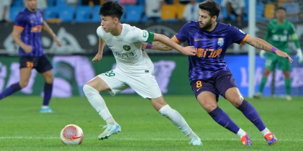 王钰栋或闪电登陆意甲!帕尔马报价18岁中超新星,留洋抉择面临三重考量